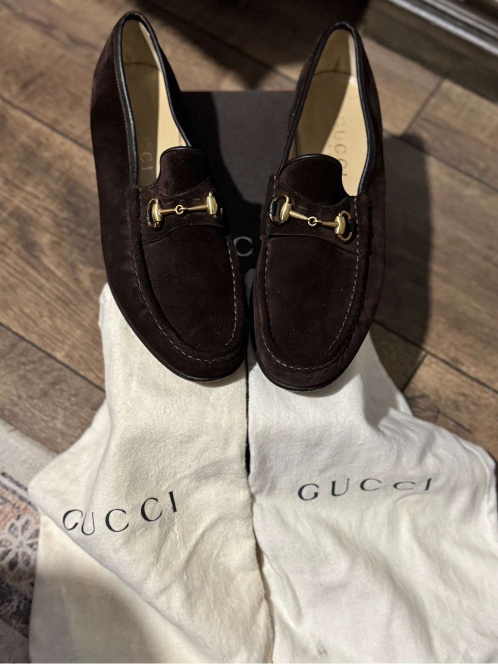 Gucci Men’s Dark Brown Suede Horsebit Loafers
With Box and dust bags pre-owned
